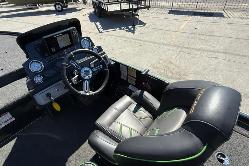 Slide: The Image of 2020 Nitro Z20 boat cockpit with steering wheel and comfortable seat. - 15