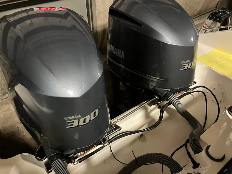 Slide: The Image of Pursuit DC 325 Dual Console 2016 - 10