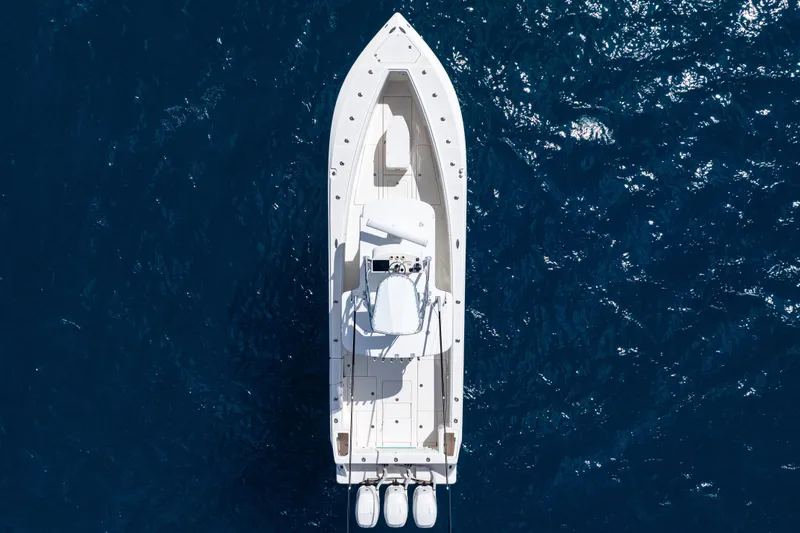 Slide: The Image of Overhead view of 2018 SeaVee 370Z boat on deep blue ocean water. - 63