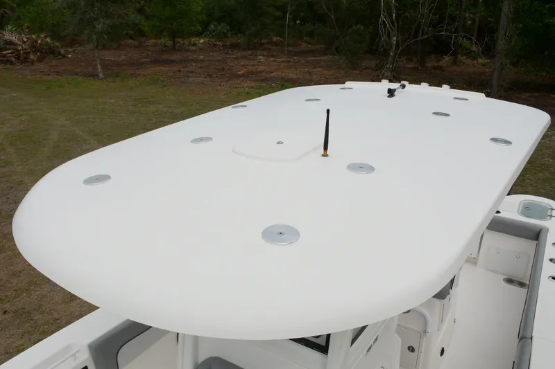 Slide: The Image of NauticStar 28 XS 2021 - 23