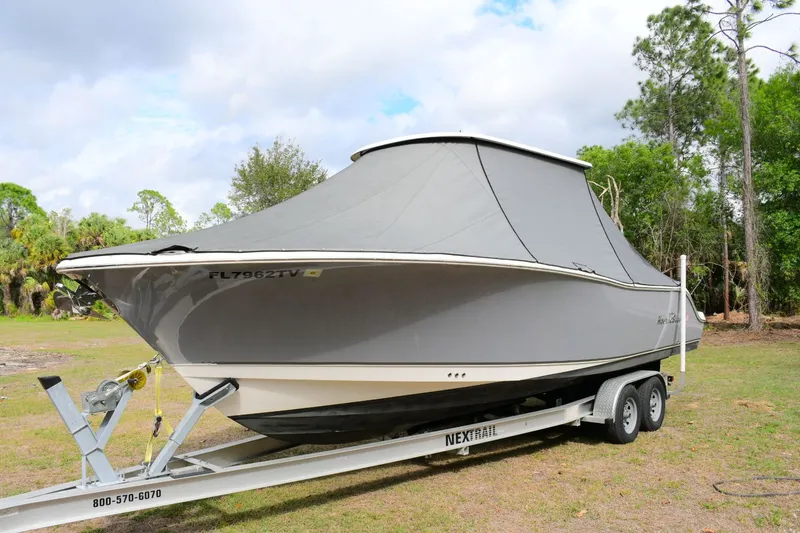 Slide: The Image of NauticStar 28 XS 2021 - 4