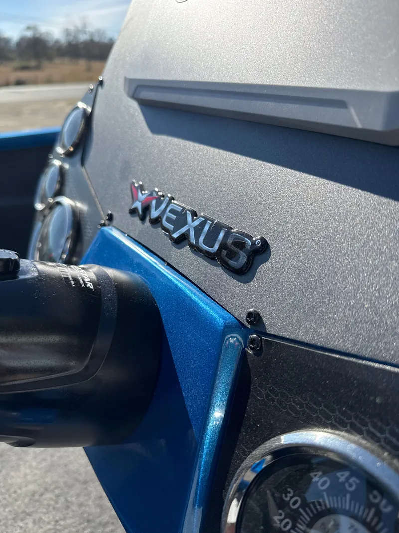 Slide: The Image of Close-up of Vexus AVX1880 dashboard, model year 2025. - 16