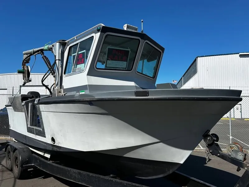 The Image of 2020 Uniflite Custom Crab/Dive Boat for sale on trailer. - 0