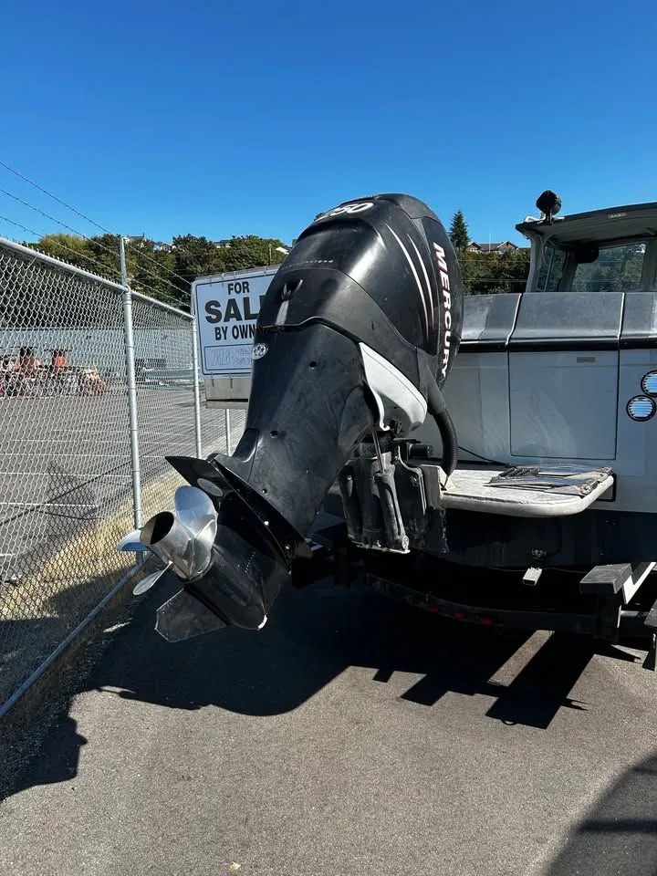 Slide: The Image of 2020 Uniflite Custom Crab/Dive Boat with Mercury engine for sale. - 2