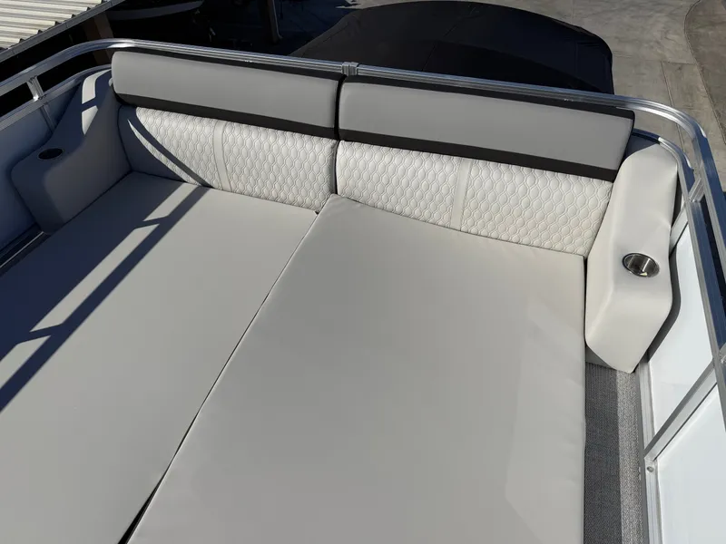 Slide: The Image of Avalon Catalina Cruise Funship - 25 FT w/ 200HP Mercury! 2026 - 16