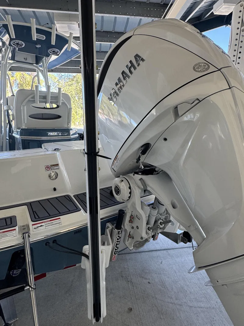 Slide: The Image of Sea Pro Bay 250 2025 - 3