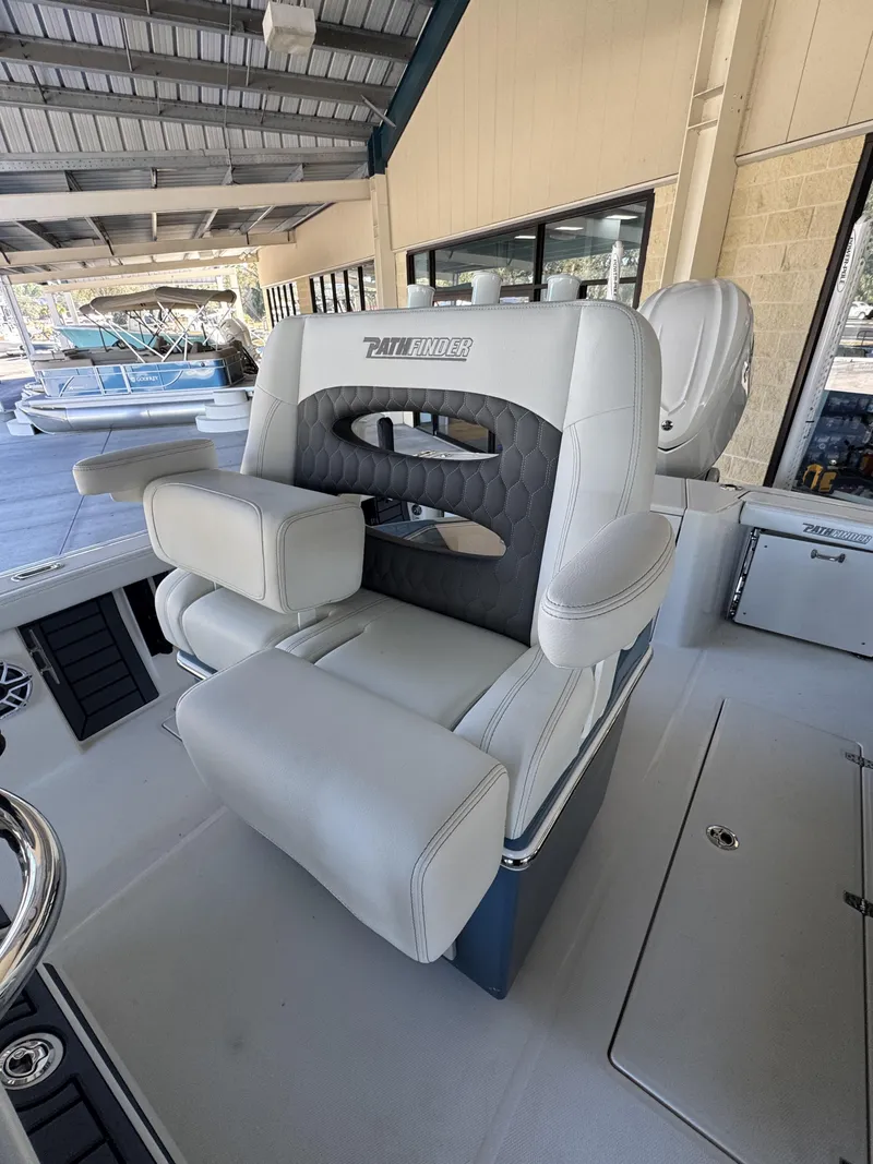 Slide: The Image of Sea Pro Bay 250 2025 - 31