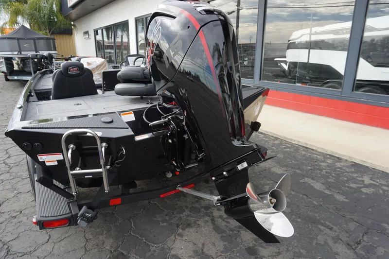 Slide: The Image of Ranger RT188P 2026 boat with outboard motor, side view. - 16