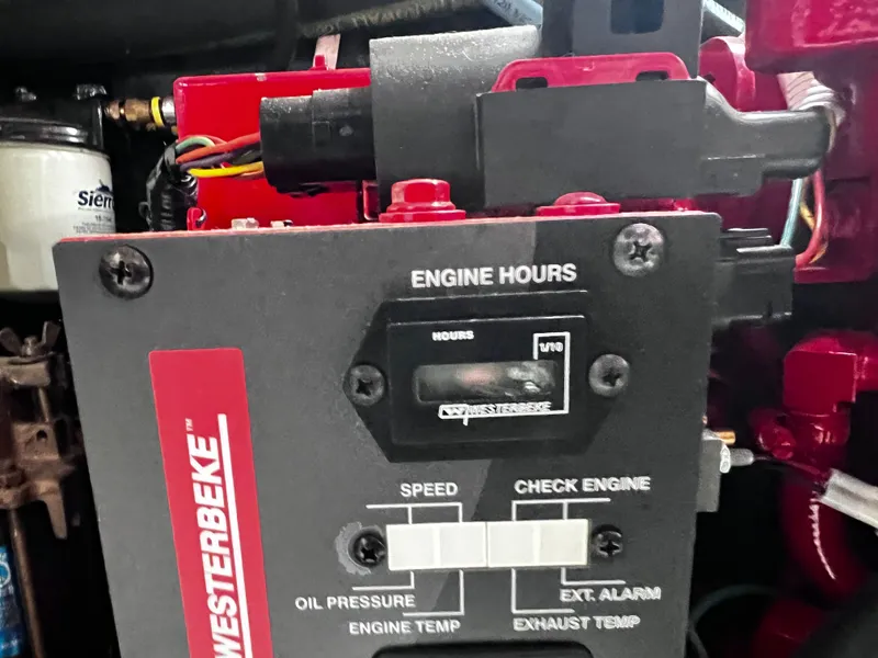 Slide: The Image of Westerbeke engine control in 2017 Chaparral 337 SSX boat. - 30