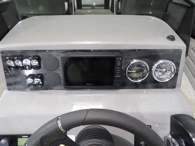 Slide: The Image of Avalon VNT85 CC 23T 2025 - 21