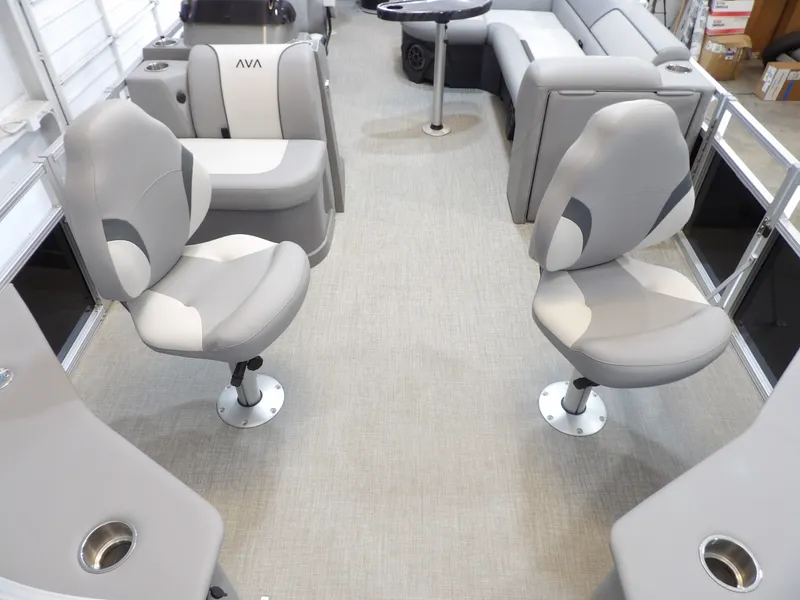 Slide: The Image of Avalon Venture 85 Quad Fish - 21' 2026 - 14