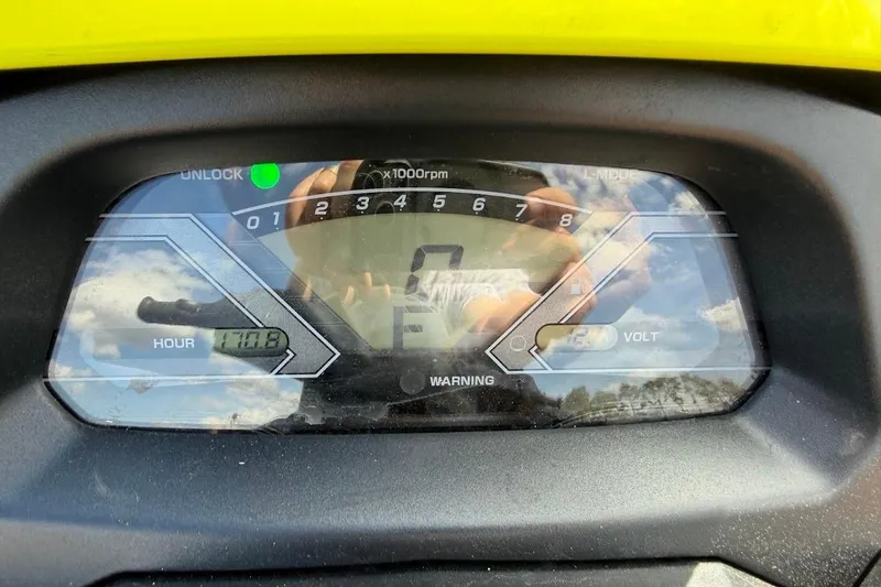 Slide: The Image of Dashboard of a 2015 Yamaha WaveRunner VX Cruiser showing 70.8 hours and fuel gauge. - 14