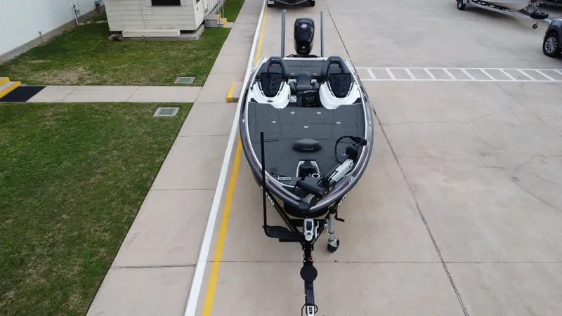 Slide: The Image of Nitro Z21 2016 - 18