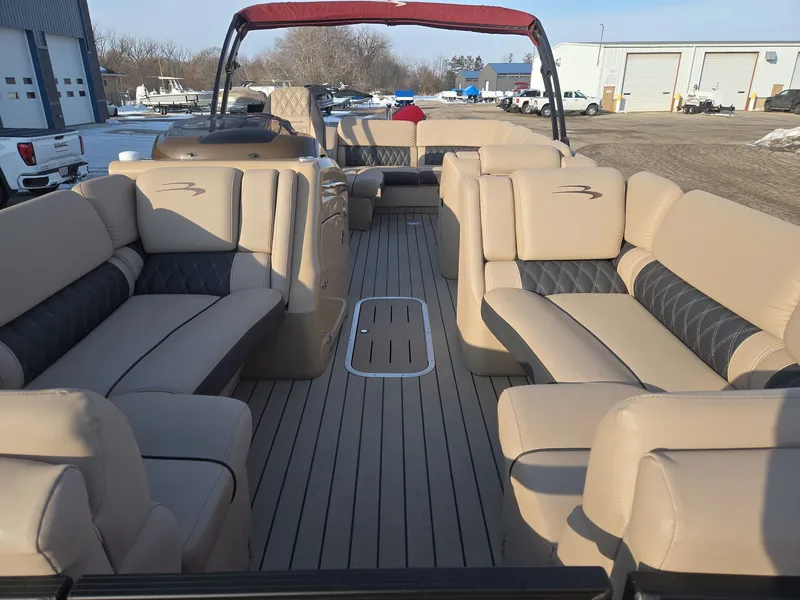 Slide: The Image of Bennington 23QCL 2018 - 10