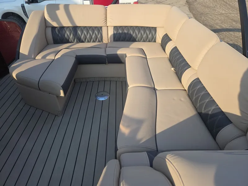 Slide: The Image of Bennington 23QCL 2018 - 13