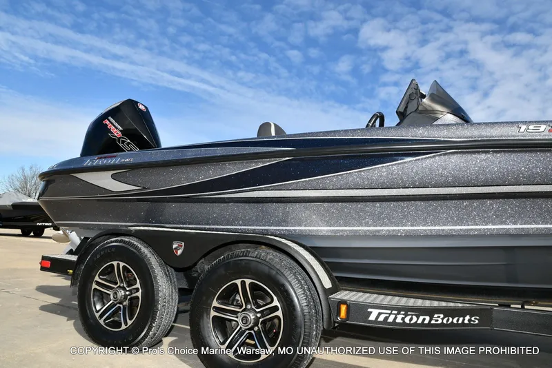 Slide: The Image of 2022 Triton 19 TRX PATRIOT boat with 225HP PRO-XS engine. - 16