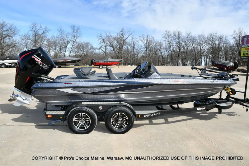 Slide: The Image of 2022 Triton 19 TRX PATRIOT boat with 225HP PRO-XS engine. - 19