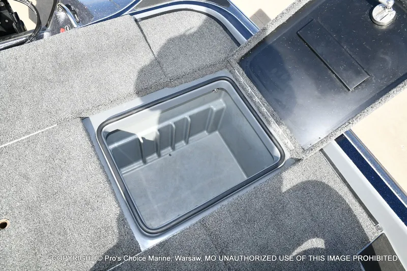 Slide: The Image of Triton 19 TRX PATRIOT w/225HP PRO-XS 2022 - 70