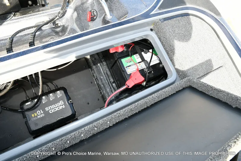 Slide: The Image of Triton 19 TRX PATRIOT w/225HP PRO-XS 2022 - 73
