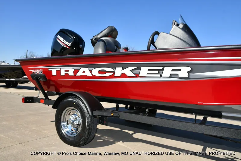Slide: The Image of Red Tracker PRO TEAM 175 boat, 2025 model, with 75HP Mercury engine. - 16
