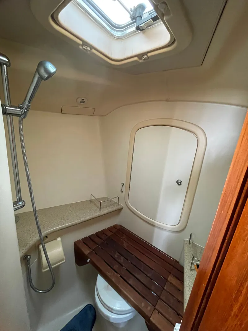 Slide: The Image of Interior of a 2007 Hunter 41 yacht bathroom. - 26