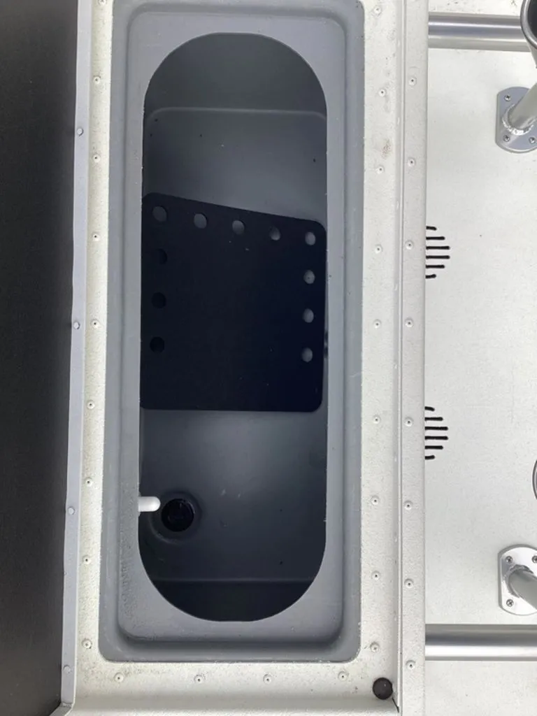 Slide: The Image of Interior view of G3 Bay 21 GX boat, model 2025. - 21