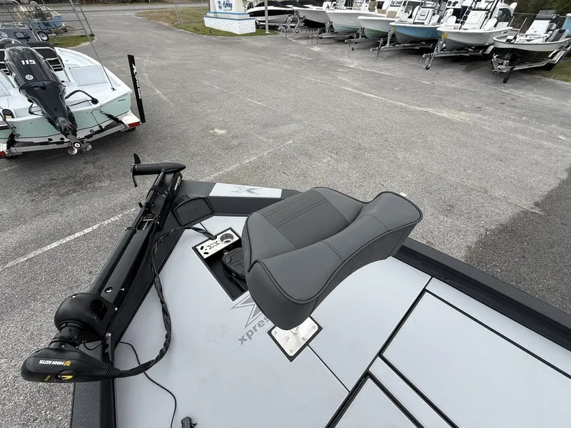 Slide: The Image of 2026 Xpress Hyper-Lift Bass H20 boat with seat and motor. - 7