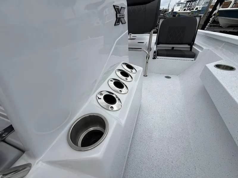 Slide: The Image of Interior of Xpress H20B Bay boat, model year 2026. - 6