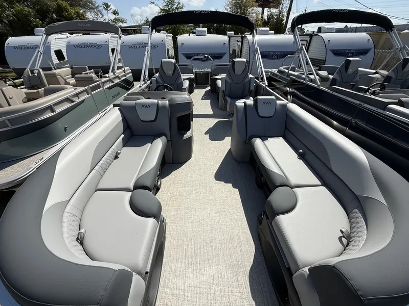 Slide: The Image of Luxurious Avalon LSZ 25 Quad Lounger-Tritoon 2026 with gray seating. - 4