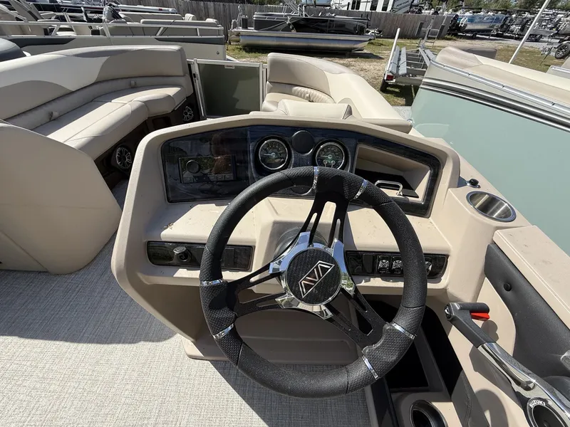 Slide: The Image of Cockpit of Avalon LSZ 25 QUAD LOUNGER-TRITOON 2026. - 6