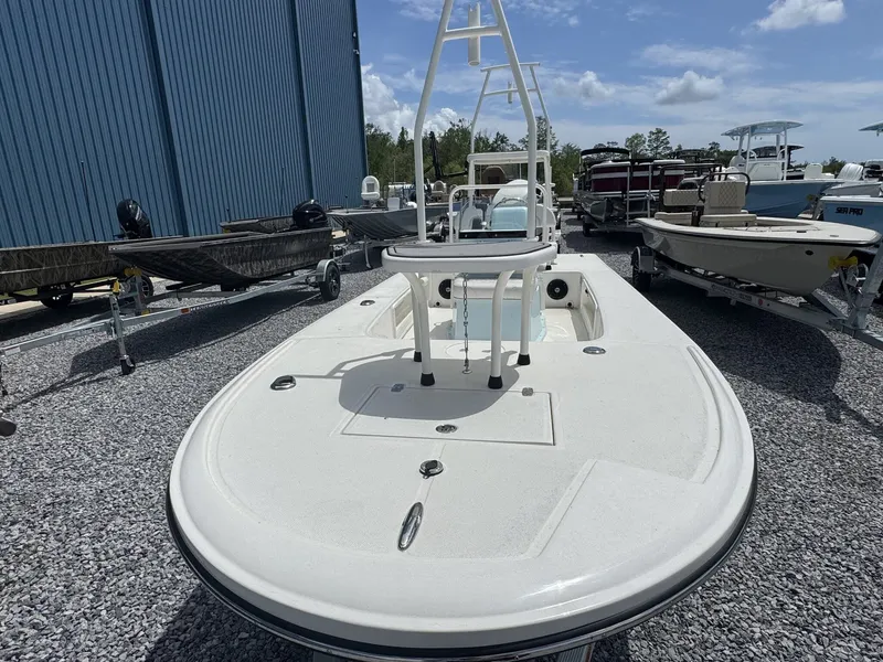 Slide: The Image of Spyder FX17 Flicker 2026 - 9