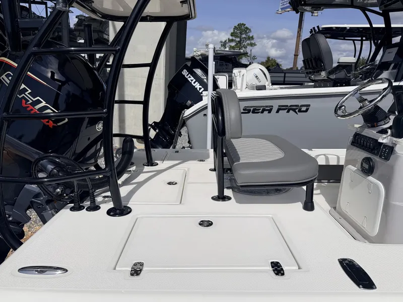 Slide: The Image of Interior view of Spyder FX19 Vapor boat, model year 2026. - 8