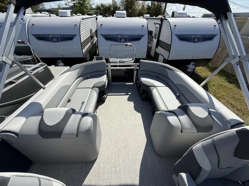 Slide: The Image of Avalon LSZ 23 QUAD LOUNGER-TRITOON 200HP 2026 - 5