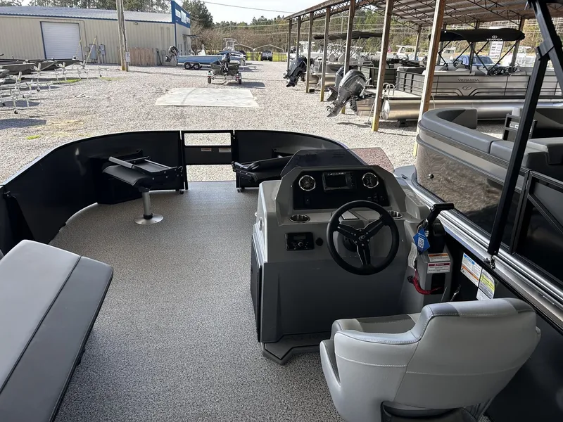 Slide: The Image of Veranda Vista Series FISH MODEL-90HP 2026 - 5