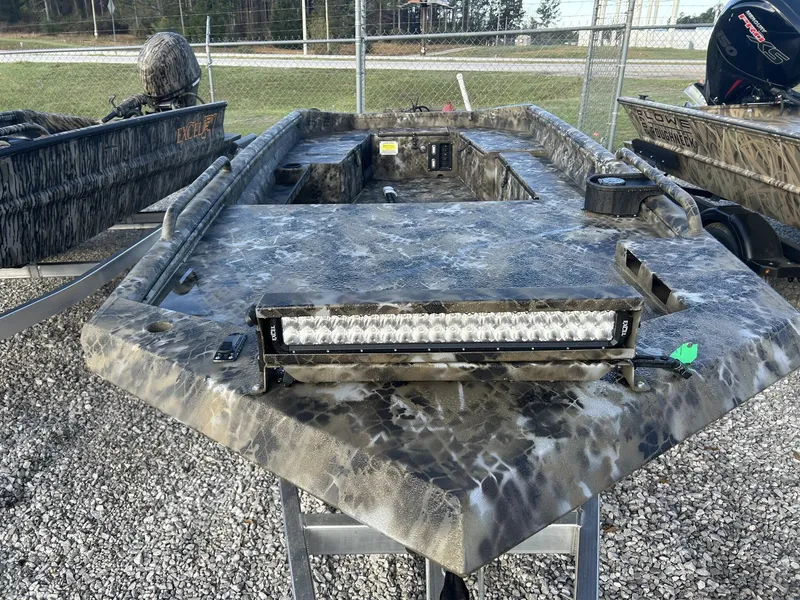 Slide: The Image of Excel Shallow Water F4 1754-TIMBERKING 40 2026 - 2