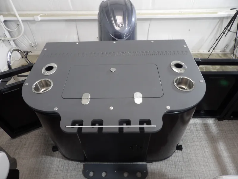 Slide: The Image of Avalon VNT85 CC 23T 2025 - 27