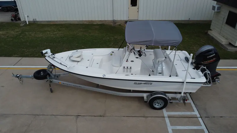 Slide: The Image of Blue Wave 2000 Classic 2020 - 12