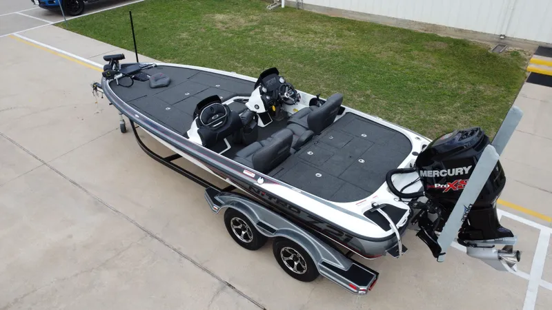 Slide: The Image of Nitro Z21 2016 - 13