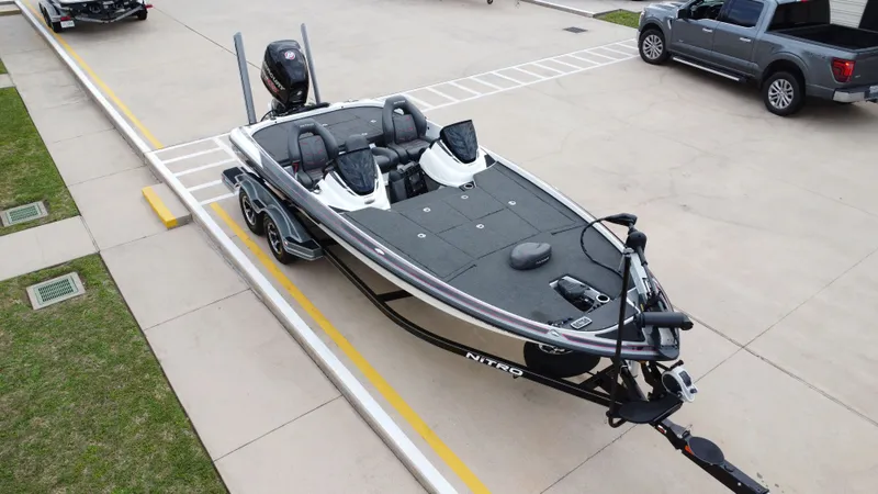 Slide: The Image of Nitro Z21 2016 - 17