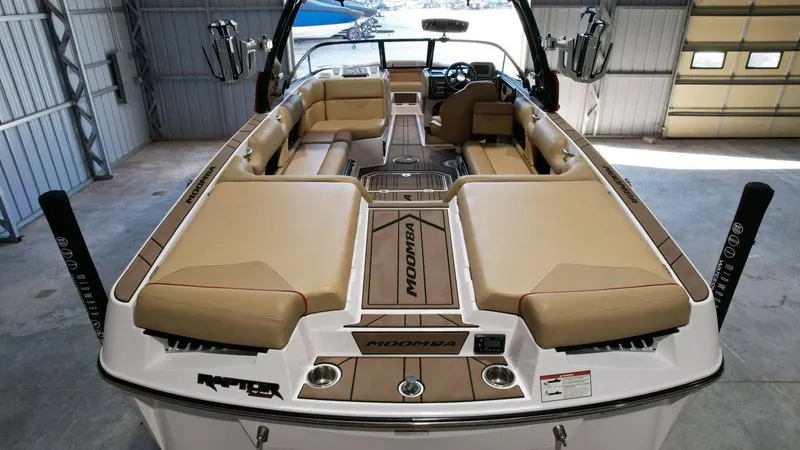 Slide: The Image of Moomba Makai 2020 - 29