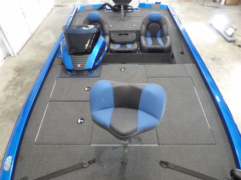 Slide: The Image of Vexus AVX1880 2025 - 28