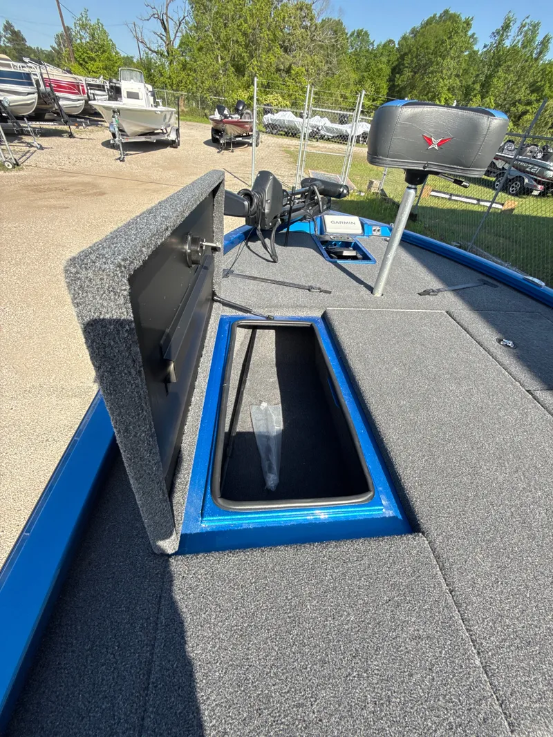 Slide: The Image of Vexus AVX1880 2025 - 50