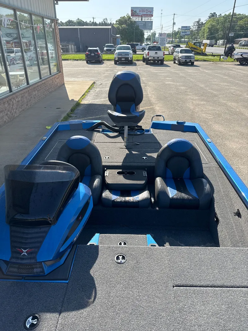 Slide: The Image of Vexus AVX1880 2025 - 51