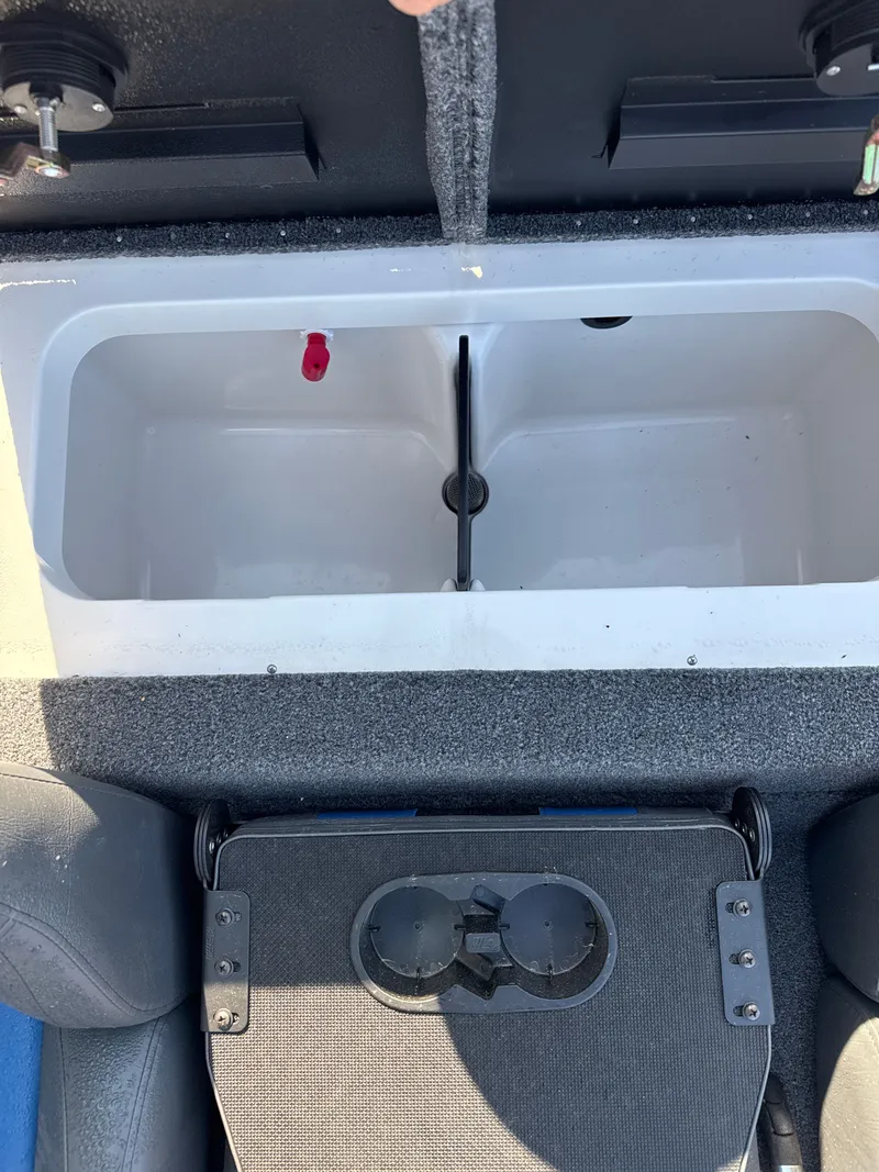 Slide: The Image of Vexus AVX1880 2025 - 56