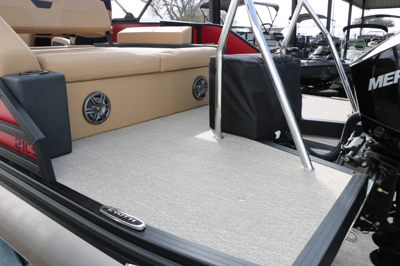 Slide: The Image of Evotti 521 CS Tri Toon 2026 - 20