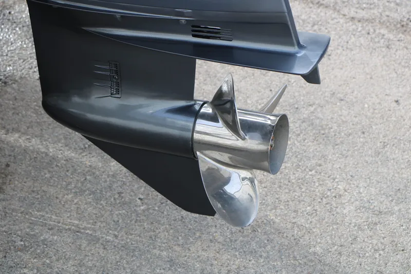 Slide: The Image of NauticStar 2200 Sport 2017 - 20