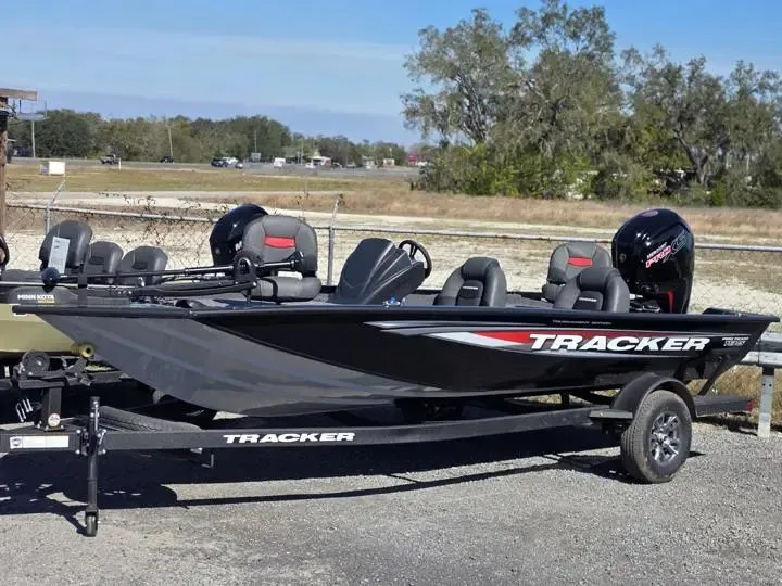 The Image of Tracker Pro Team 195 TXW Tournament Ed 2026 - 1