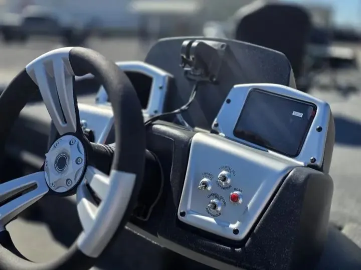 Slide: The Image of Tracker Pro Team 195 TXW Tournament Ed 2026 - 15