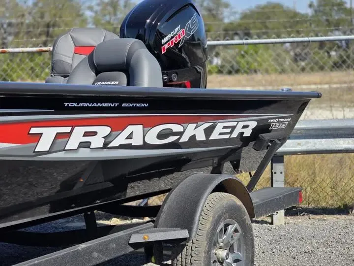 Slide: The Image of Tracker Pro Team 195 TXW Tournament Ed 2026 - 3