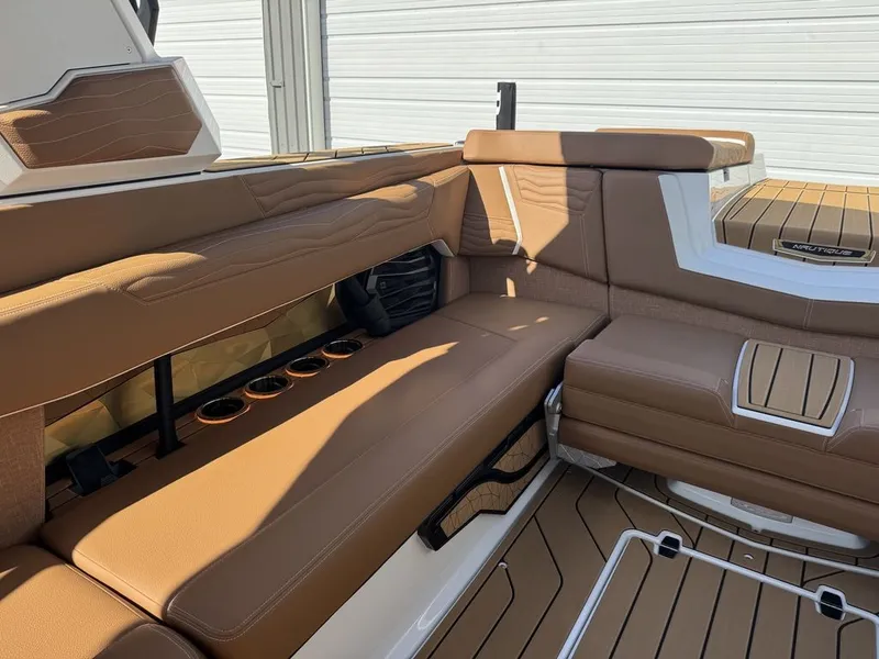 Slide: The Image of Nautique Super Air Nautique G25 2025 - 15